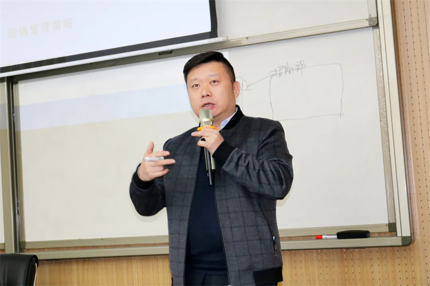 练战结合，提高专业水平丨邦美百优集团开展营运专项培训会